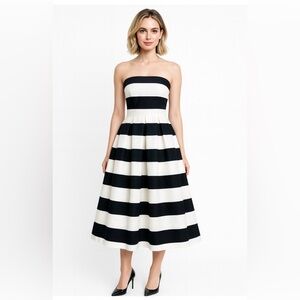 Boutique Black White Stripe Fit & Flare Strapless Midi Dress Size S NWT